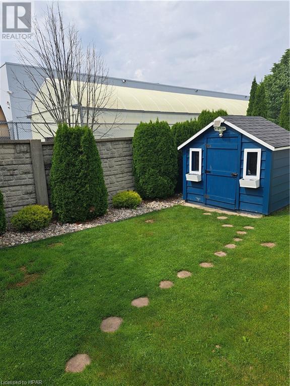 454 Richard Crescent, Strathroy, Ontario  N7G 3P4 - Photo 13 - 40601606