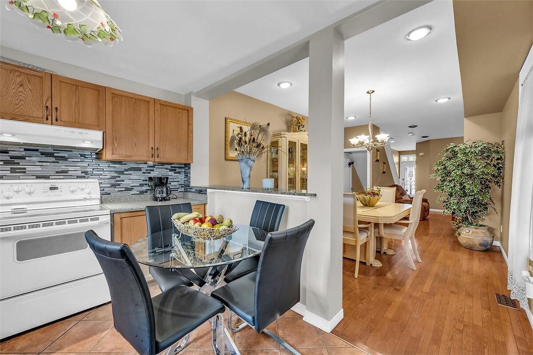 Image of property at 161 OAK Avenue