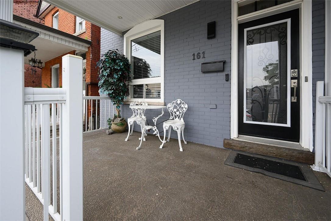 Image of property at 161 OAK Avenue