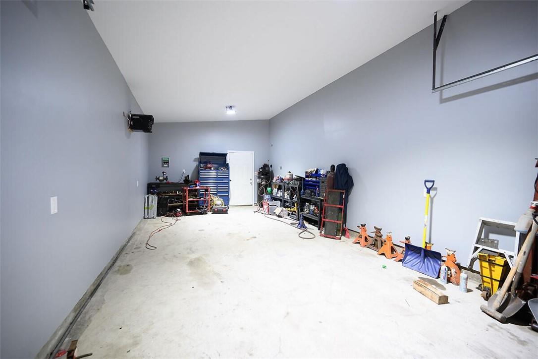 Image of property at 161 OAK Avenue