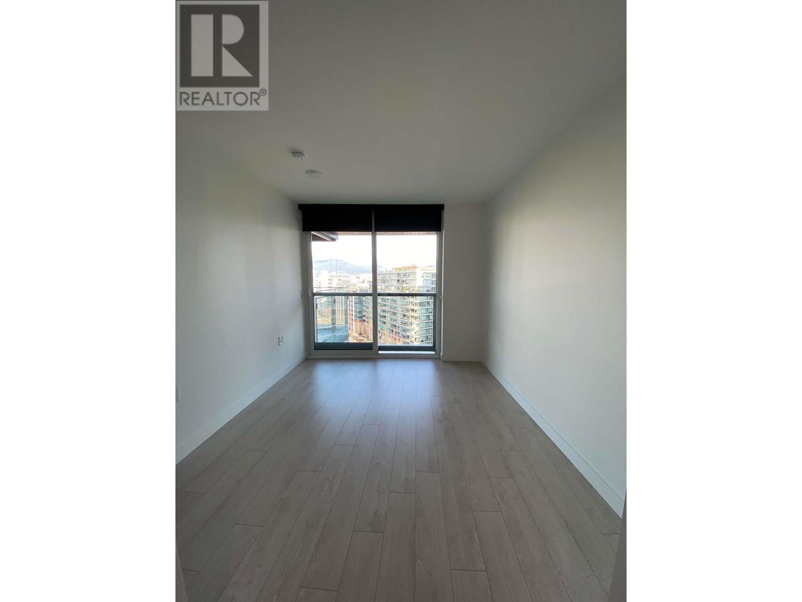 Listing Picture 8 of 13 : 1409 1768 COOK STREET, Vancouver / 溫哥華 - 魯藝地產 Yvonne Lu Group - MLS Medallion Club Member