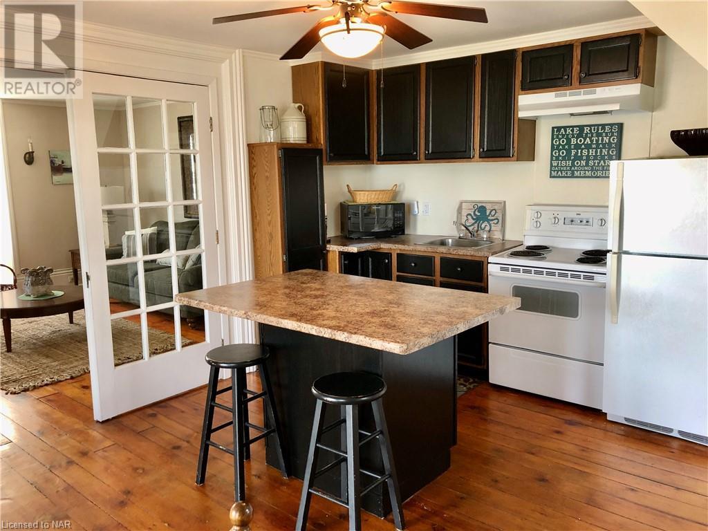 62 West Street, Port Colborne, Ontario  L3K 4C8 - Photo 2 - 40595686