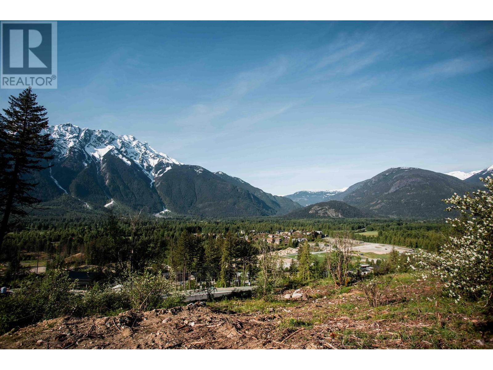 9002 Sun God Mountain Way, Pemberton, British Columbia  V0N 2L3 - Photo 5 - R2891227