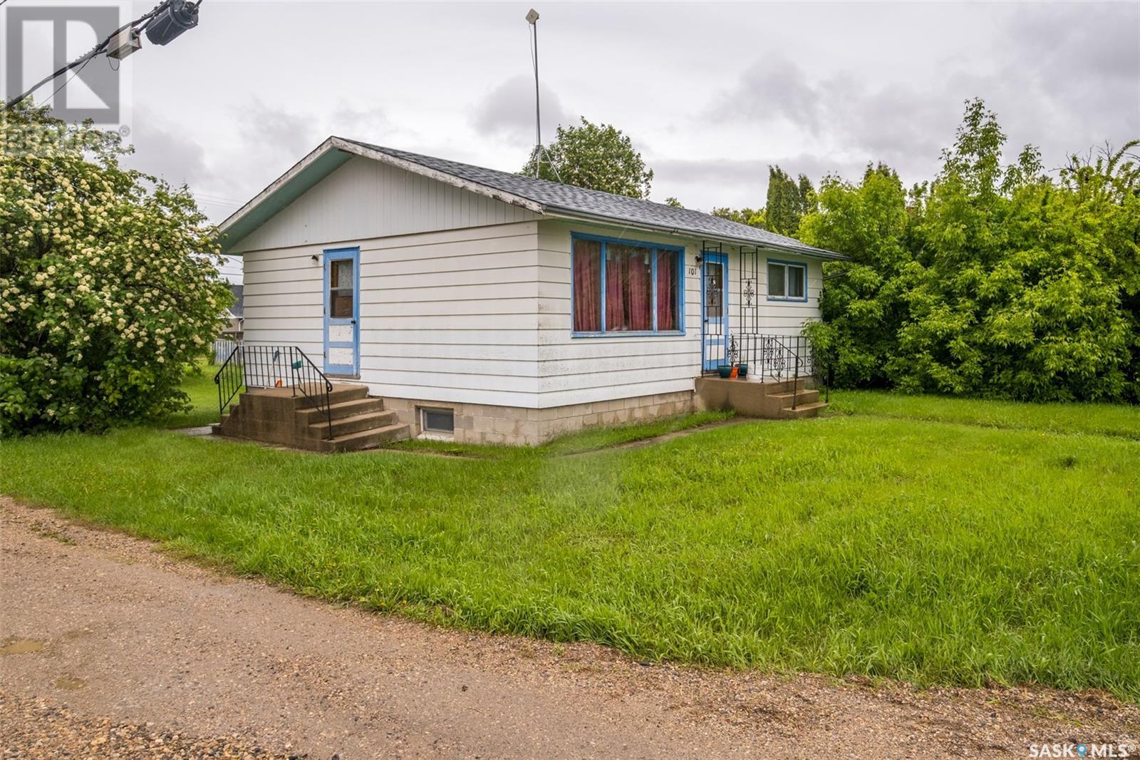 101 2nd Avenue W, Shellbrook, Saskatchewan  S0J 2E0 - Photo 20 - SK972898