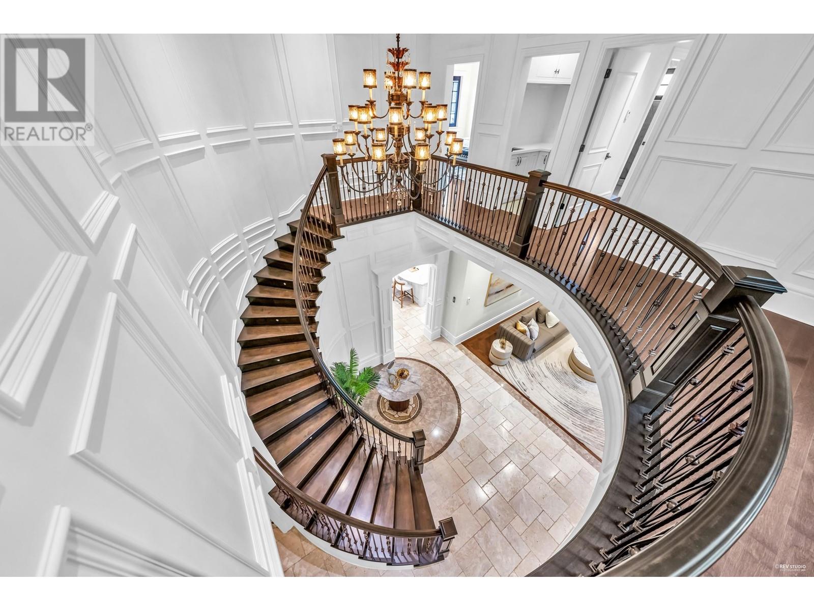 Listing Picture 24 of 38 : 5762 CHURCHILL STREET, Vancouver / 溫哥華 - 魯藝地產 Yvonne Lu Group - MLS Medallion Club Member