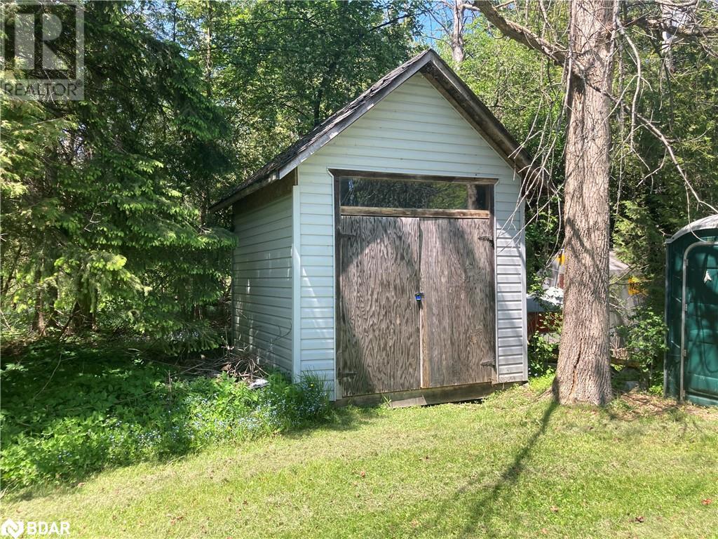 14 Barbara Avenue, Oro Station, Ontario  L3V 2E0 - Photo 8 - 40597493