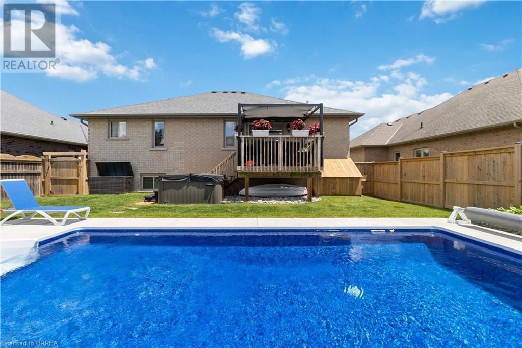 160 Oak Street, Simcoe, Ontario  N3Y 0B5 - Photo 48 - 40600105