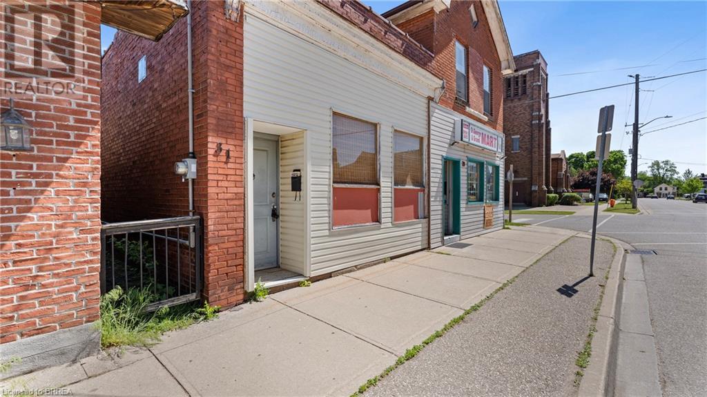 29 St. George Street, Brantford, Ontario  N3R 1V2 - Photo 3 - 40599296