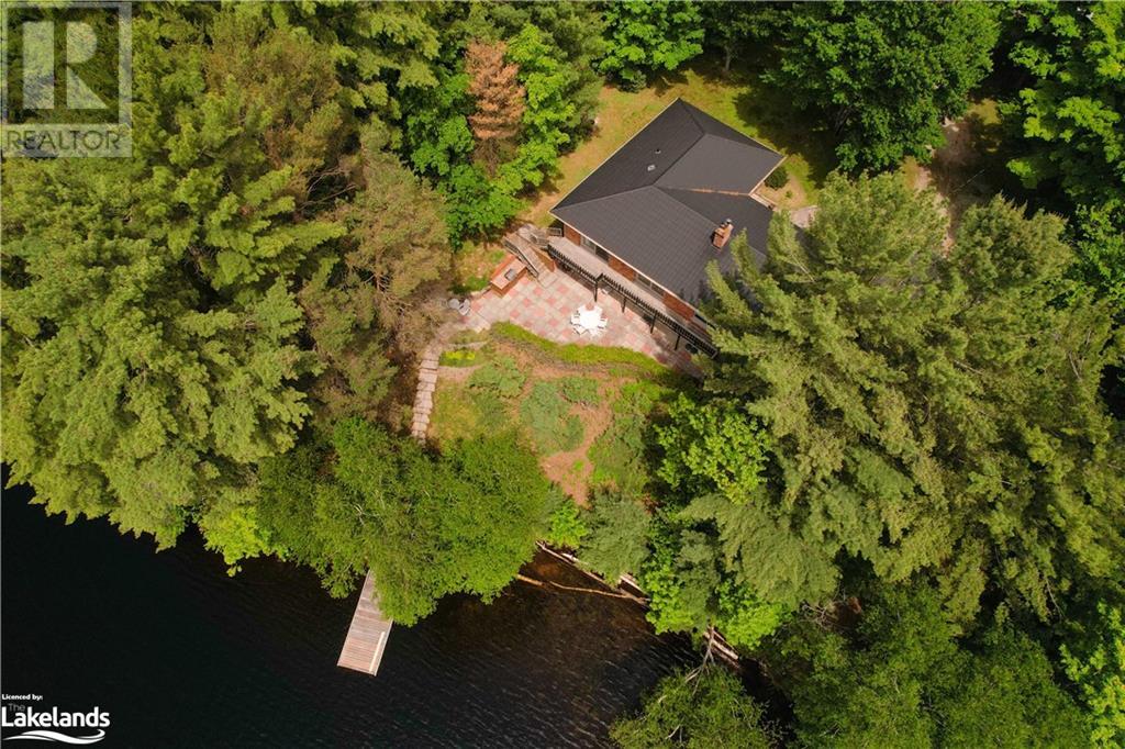652 North Waseosa Lake Road, Huntsville, Ontario P1H 2J4 (27007713