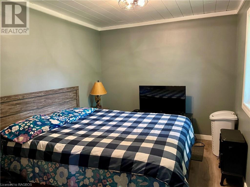 3 Park Street, Walkerton, Ontario  N0G 2V0 - Photo 13 - 40601764