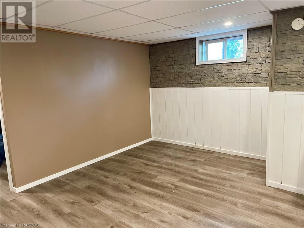 3 Park Street, Walkerton, Ontario  N0G 2V0 - Photo 22 - 40601764