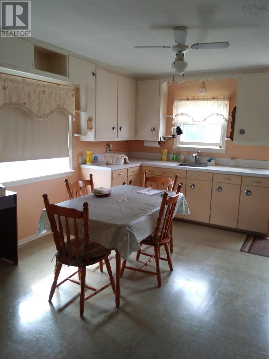 292 East Side Martins River Road, Martins River, Nova Scotia  B0J 2E0 - Photo 13 - 202413050