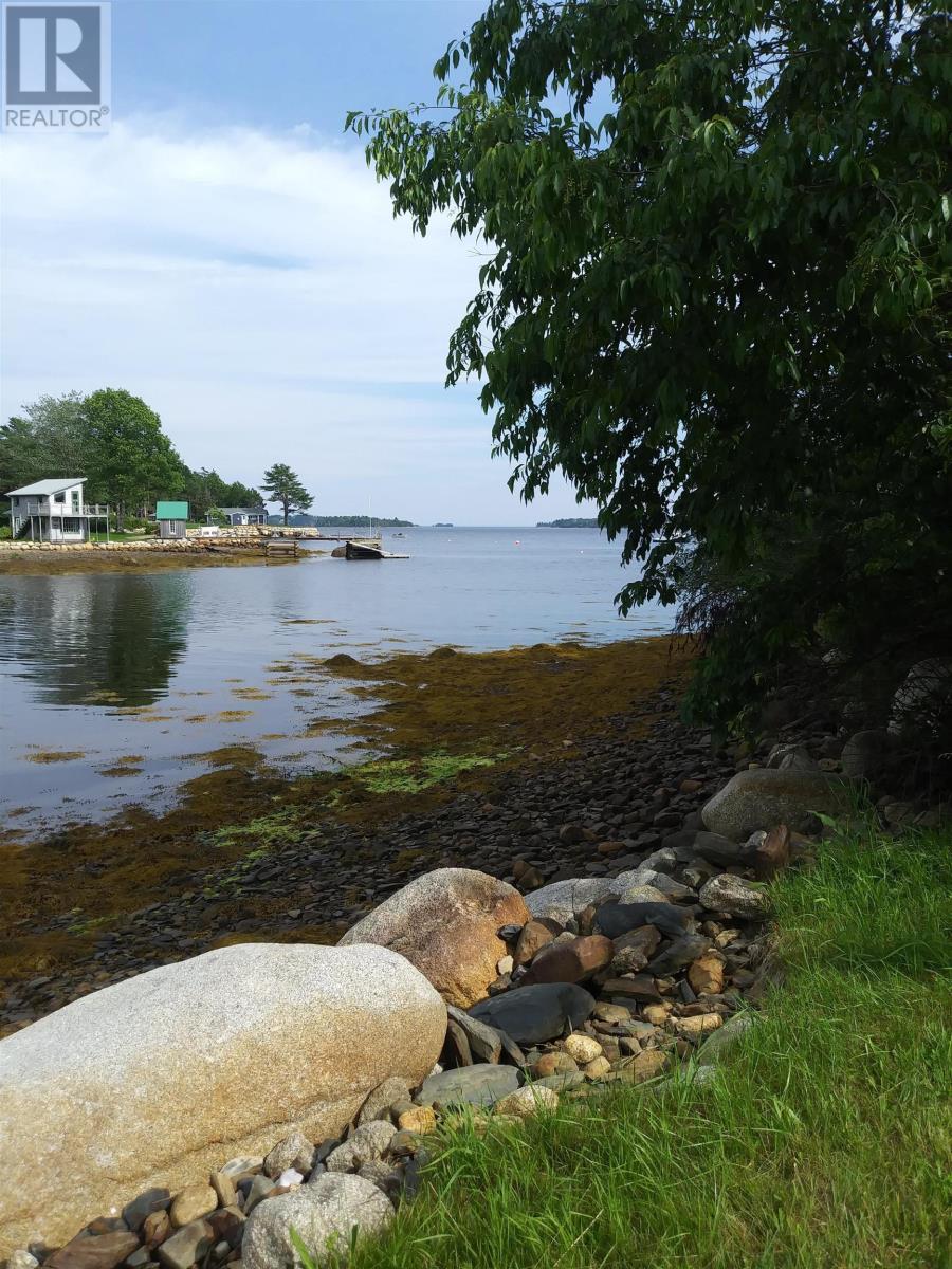 292 East Side Martins River Road, Martins River, Nova Scotia  B0J 2E0 - Photo 3 - 202413050