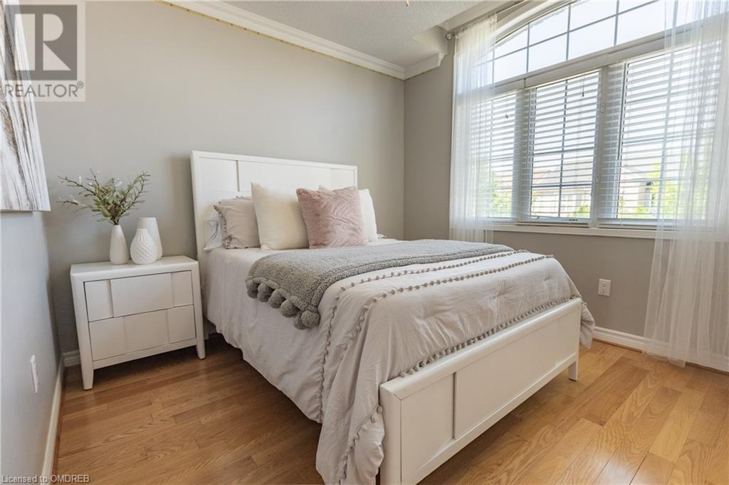 Image of property at 1042 ZIMMERMAN Crescent