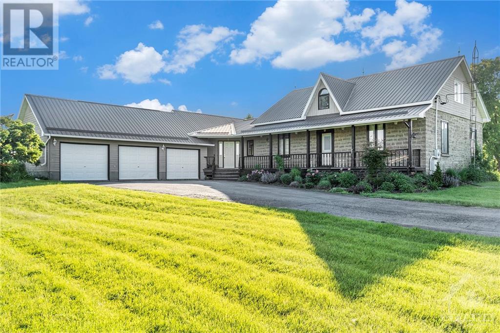 898 Kitley Line 2 Line, Elizabethtown, Ontario  K0G 1G0 - Photo 1 - 1395561