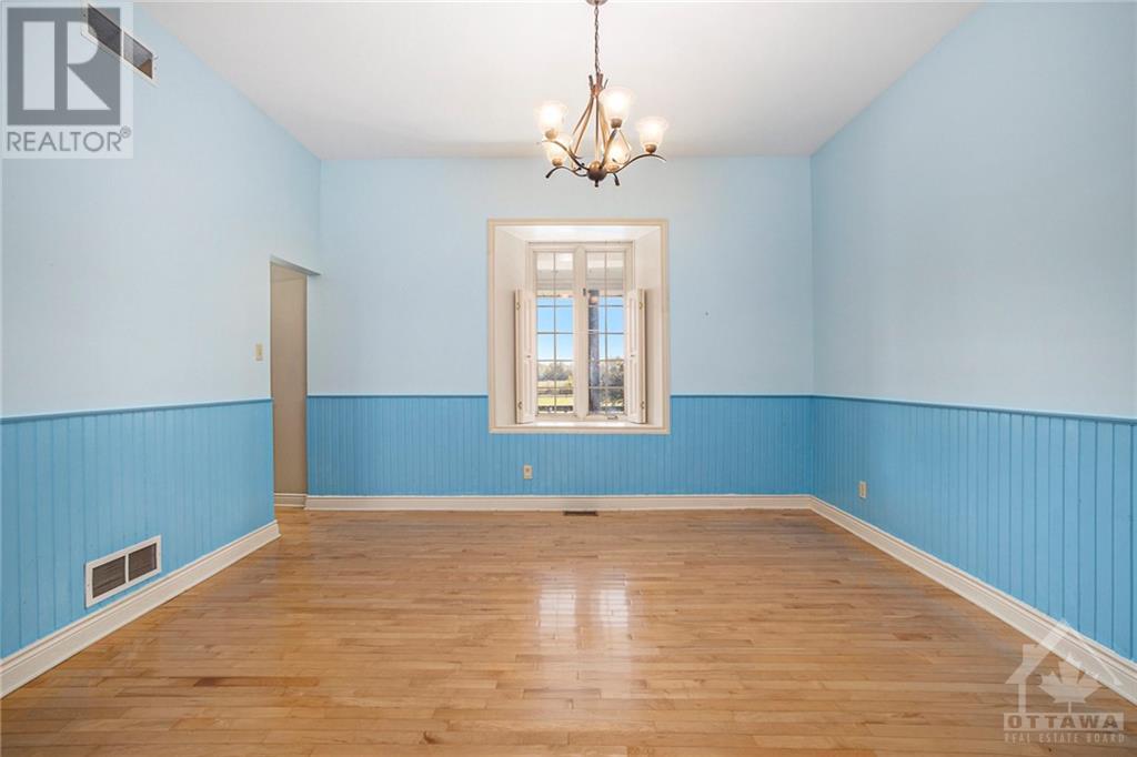 898 Kitley Line 2 Line, Elizabethtown, Ontario  K0G 1G0 - Photo 11 - 1395561