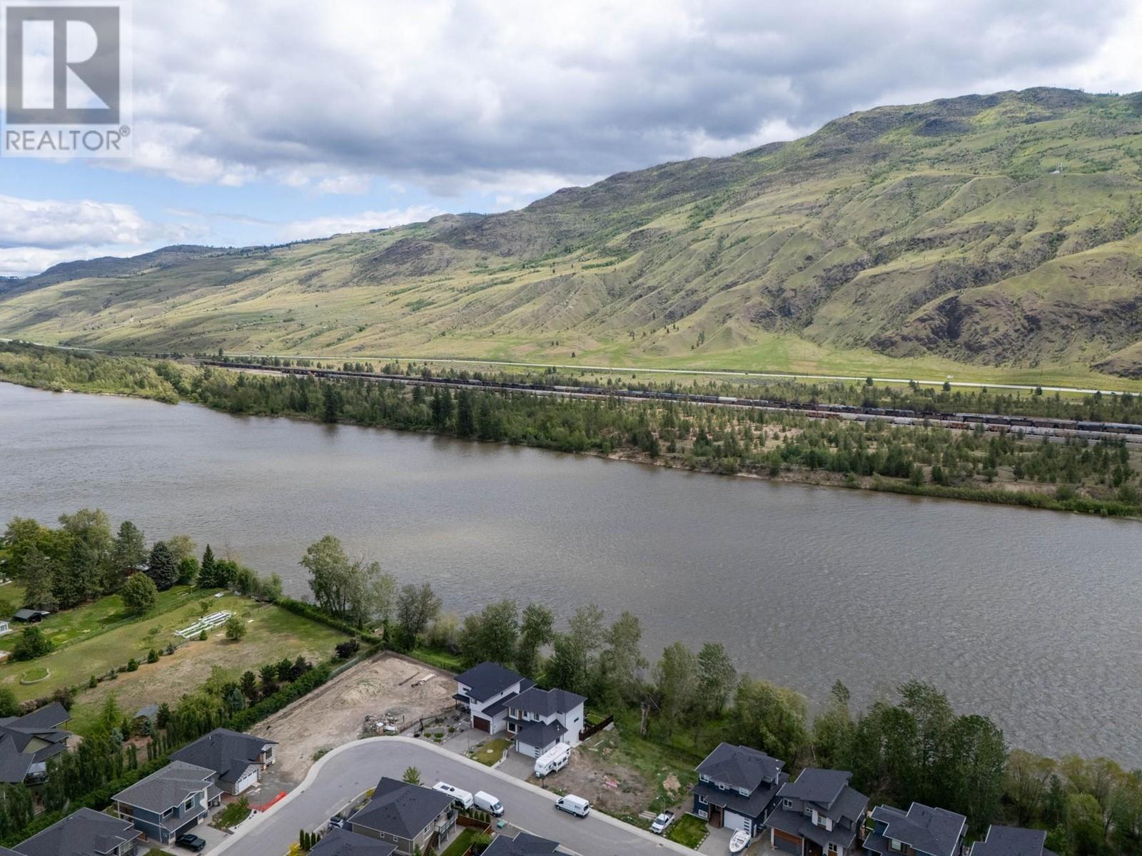 2728 Beachmount Cres, Kamloops, British Columbia  V2B 0E6 - Photo 11 - 179083