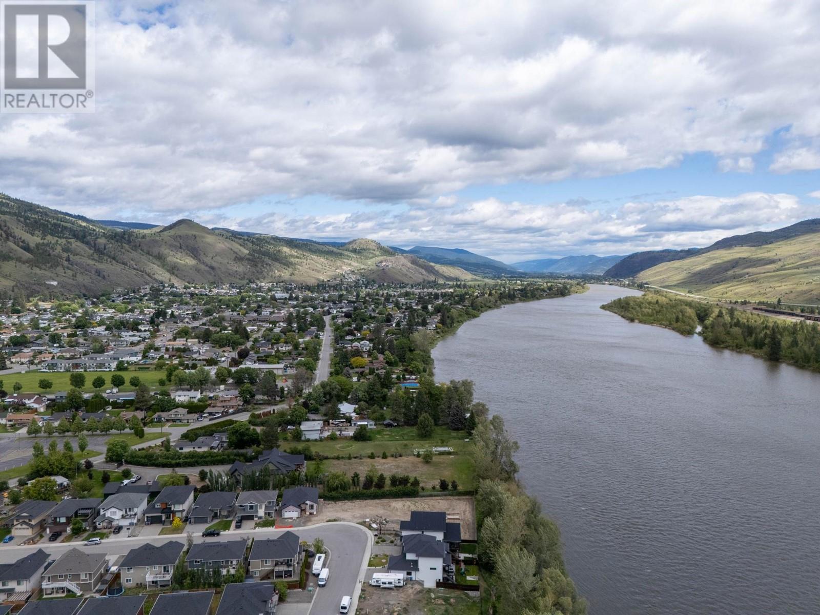 2728 Beachmount Cres, Kamloops, British Columbia  V2B 0E6 - Photo 13 - 179083