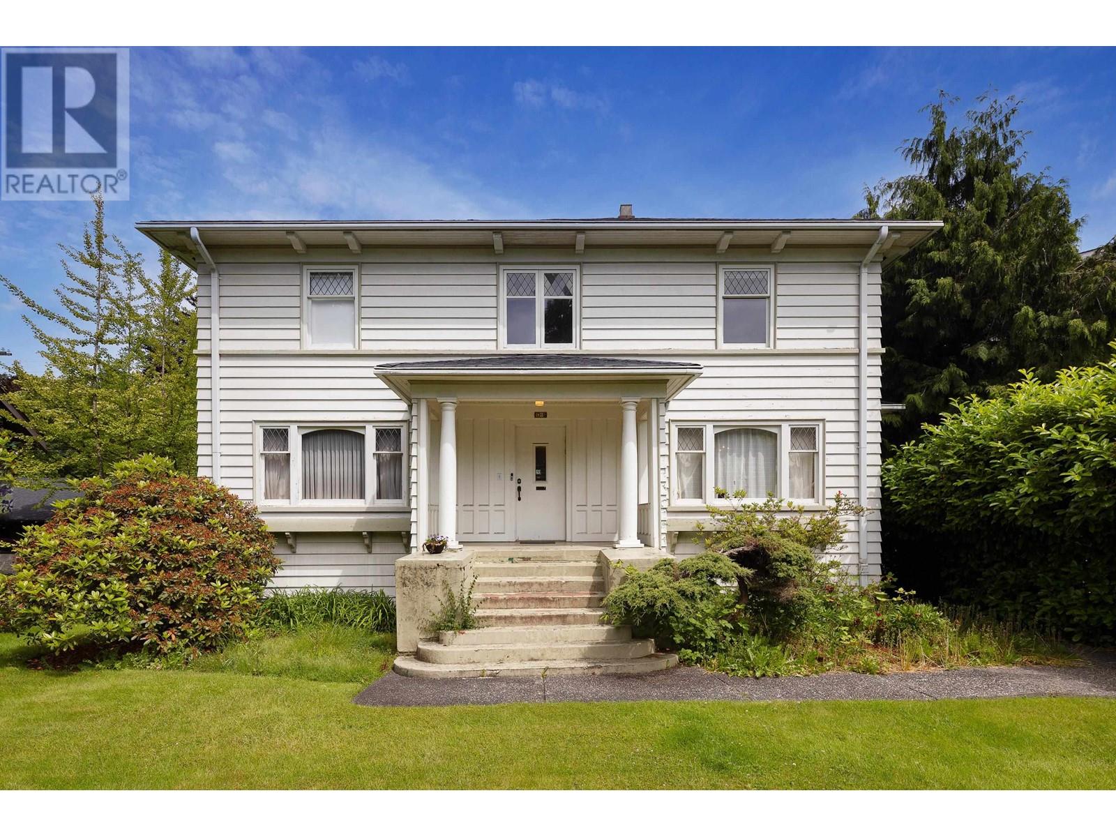 Property at 1121 W 16TH AVENUE image 1