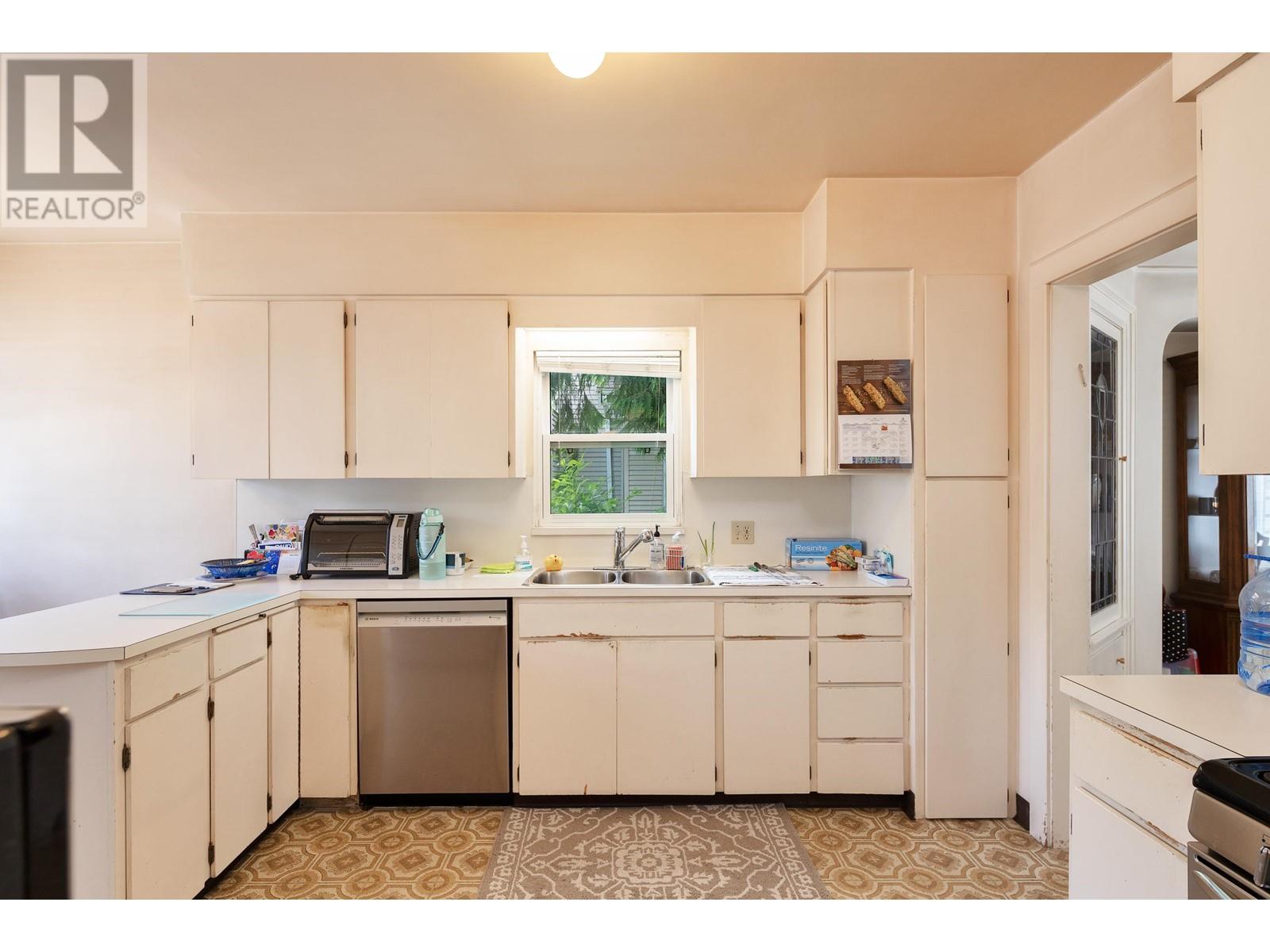 1121 W 16th Avenue, Vancouver, British Columbia  V6H 1S7 - Photo 31 - R2854819