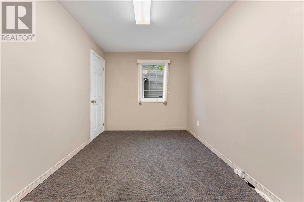 856 Pembroke Street E, Pembroke, Ontario  K8A 3M2 - Photo 10 - 1395488