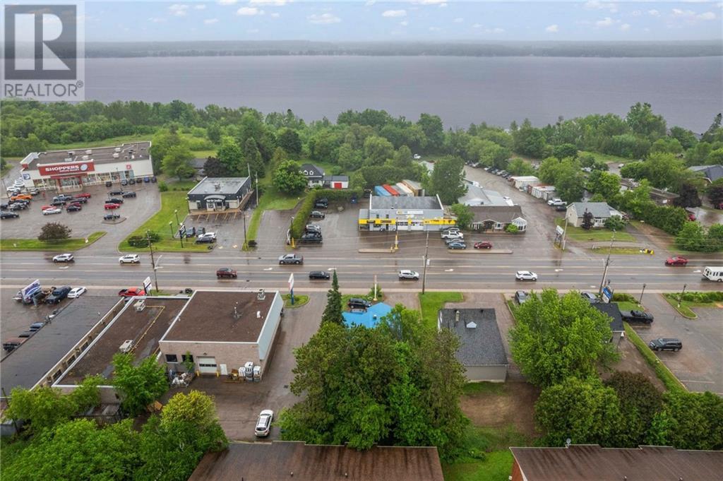 856 Pembroke Street E, Pembroke, Ontario  K8A 3M2 - Photo 22 - 1395488