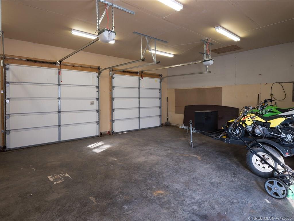 861 5th Avenue, Fernie, British Columbia  V0B 1M0 - Photo 26 - 2477544