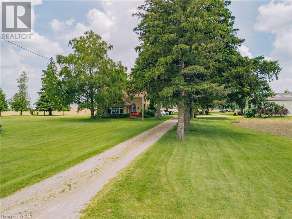 75260 London Road, Brucefield, Ontario  N0M 1J0 - Photo 2 - 40601882