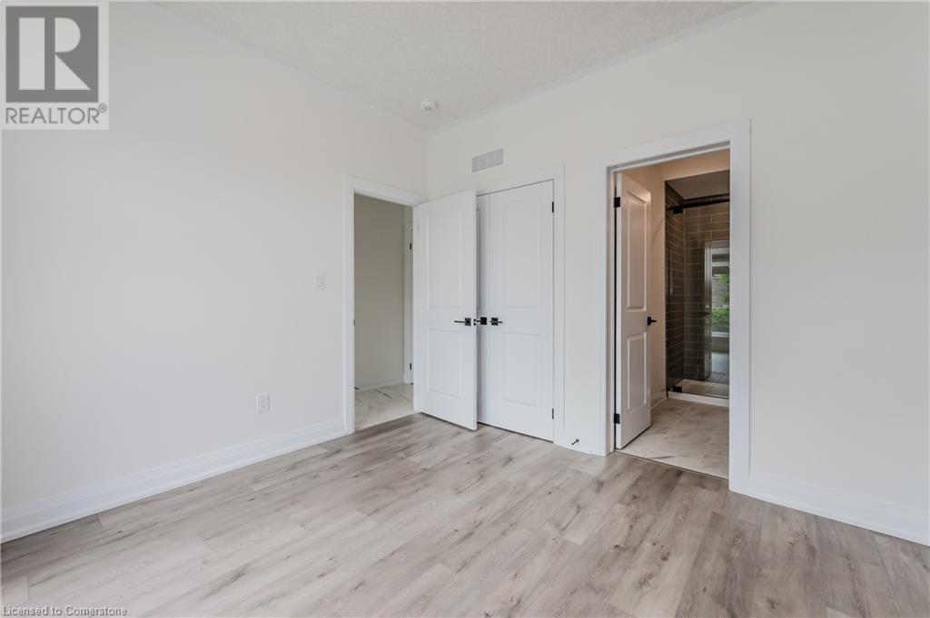 271 Grey Silo Road Unit# 44, Waterloo, Ontario  N2K 0E9 - Photo 5 - 40599304