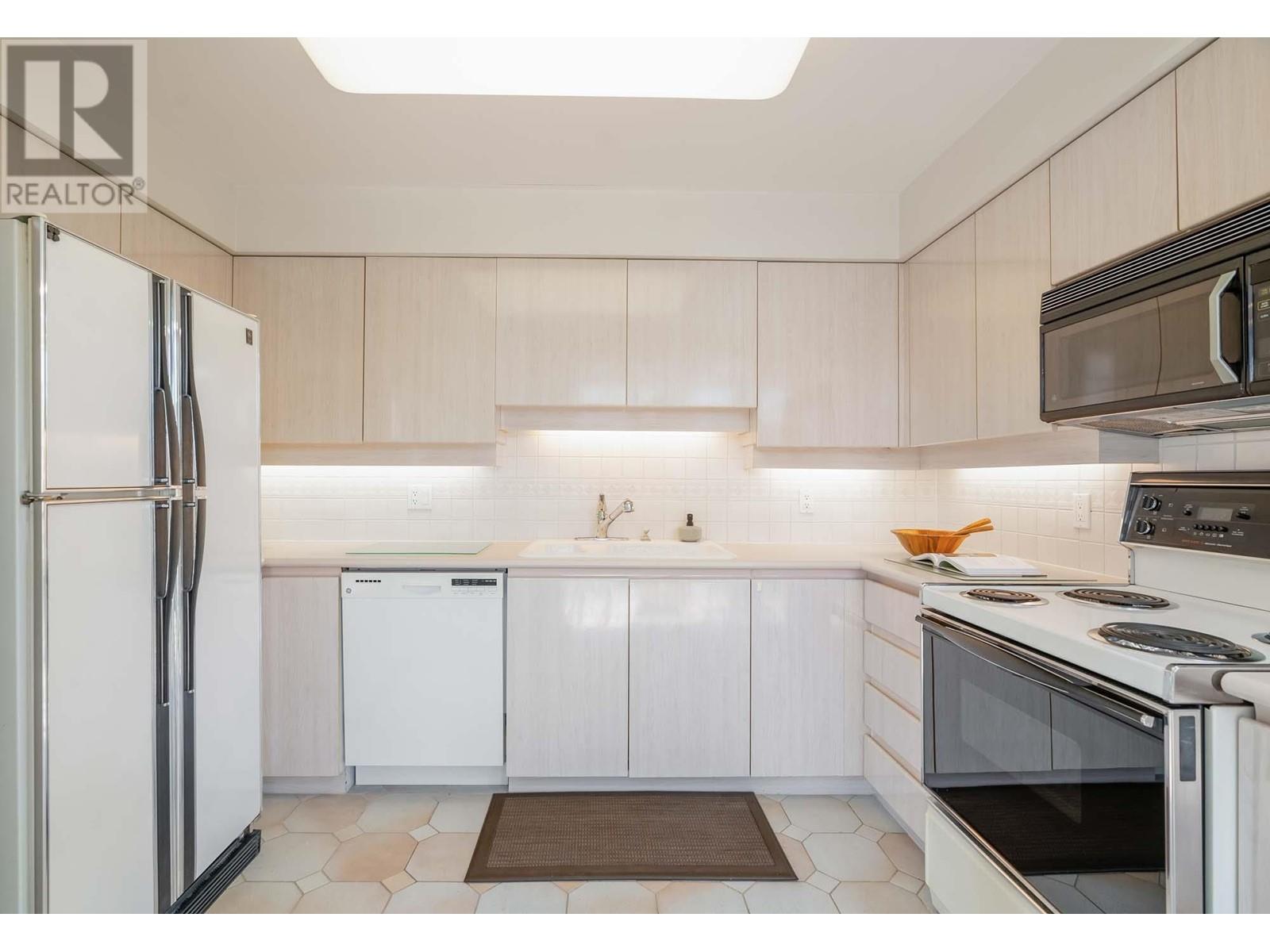 1801 1000 Beach Avenue, Vancouver, British Columbia  V6E 4M2 - Photo 13 - R2892080