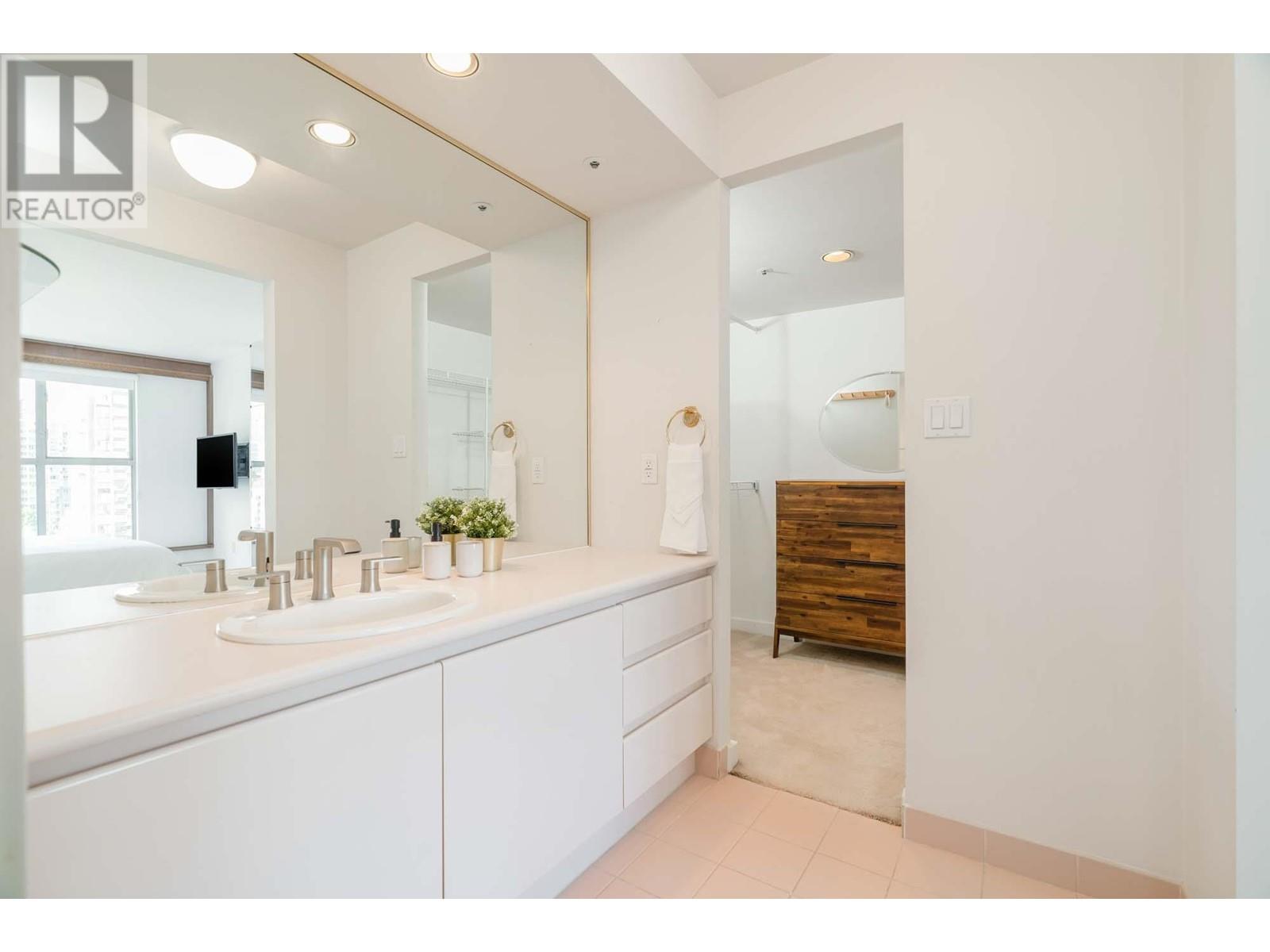 1801 1000 Beach Avenue, Vancouver, British Columbia  V6E 4M2 - Photo 20 - R2892080