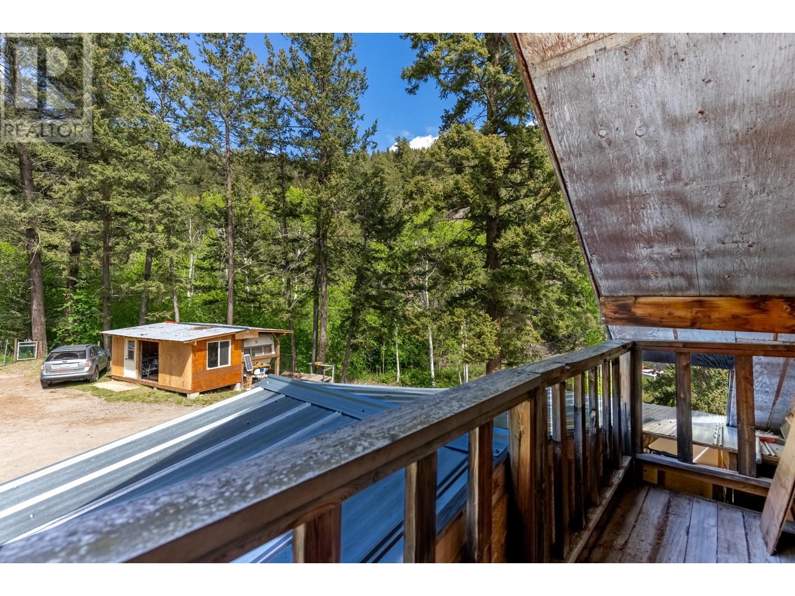 2025 Hat Creek Rd, Cache Creek, British Columbia  V0K 1H0 - Photo 23 - 179104