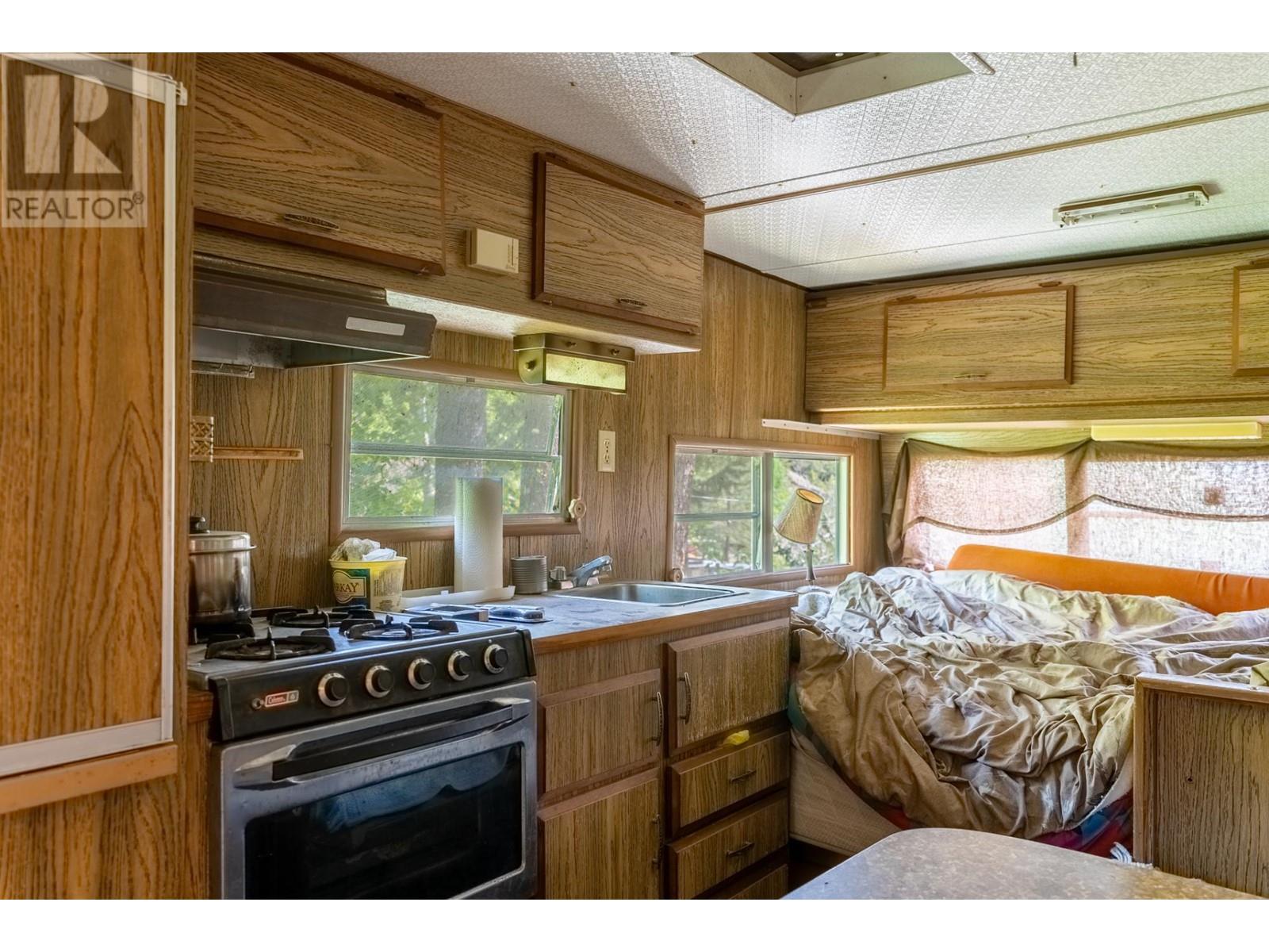 2025 Hat Creek Rd, Cache Creek, British Columbia  V0K 1H0 - Photo 30 - 179104