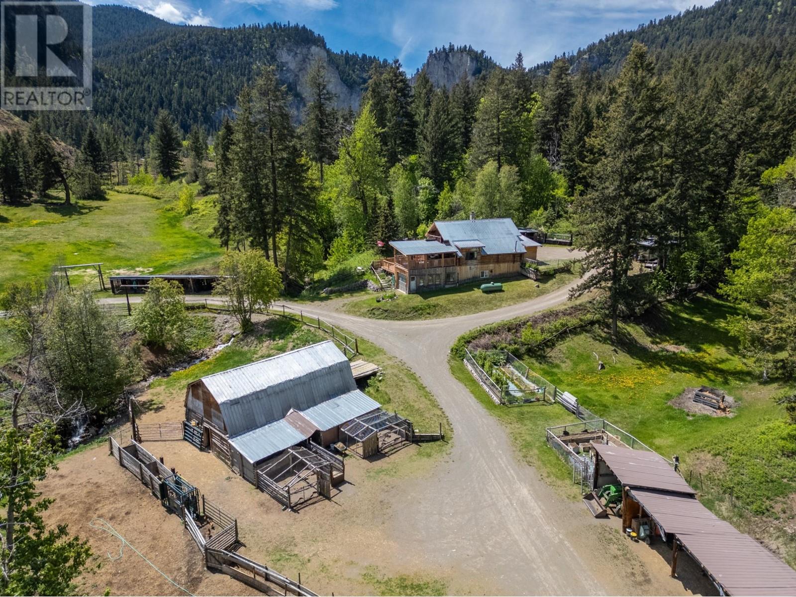 2025 Hat Creek Rd, Cache Creek, British Columbia  V0K 1H0 - Photo 32 - 179104