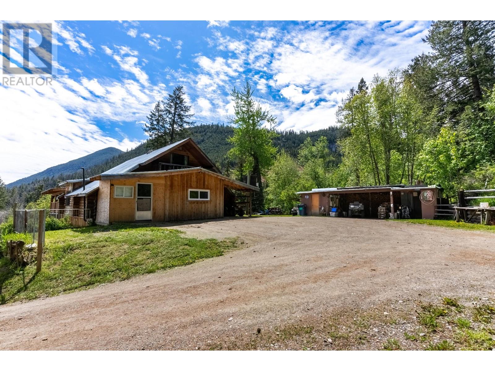 2025 Hat Creek Rd, Cache Creek, British Columbia  V0K 1H0 - Photo 49 - 179104