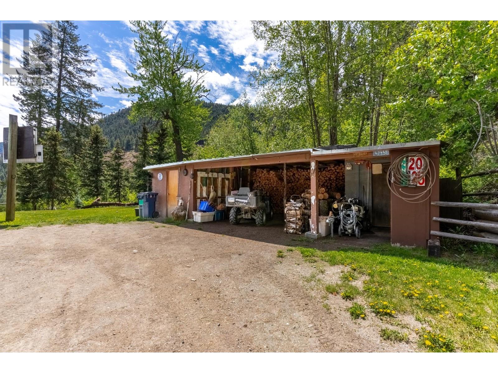 2025 Hat Creek Rd, Cache Creek, British Columbia  V0K 1H0 - Photo 51 - 179104