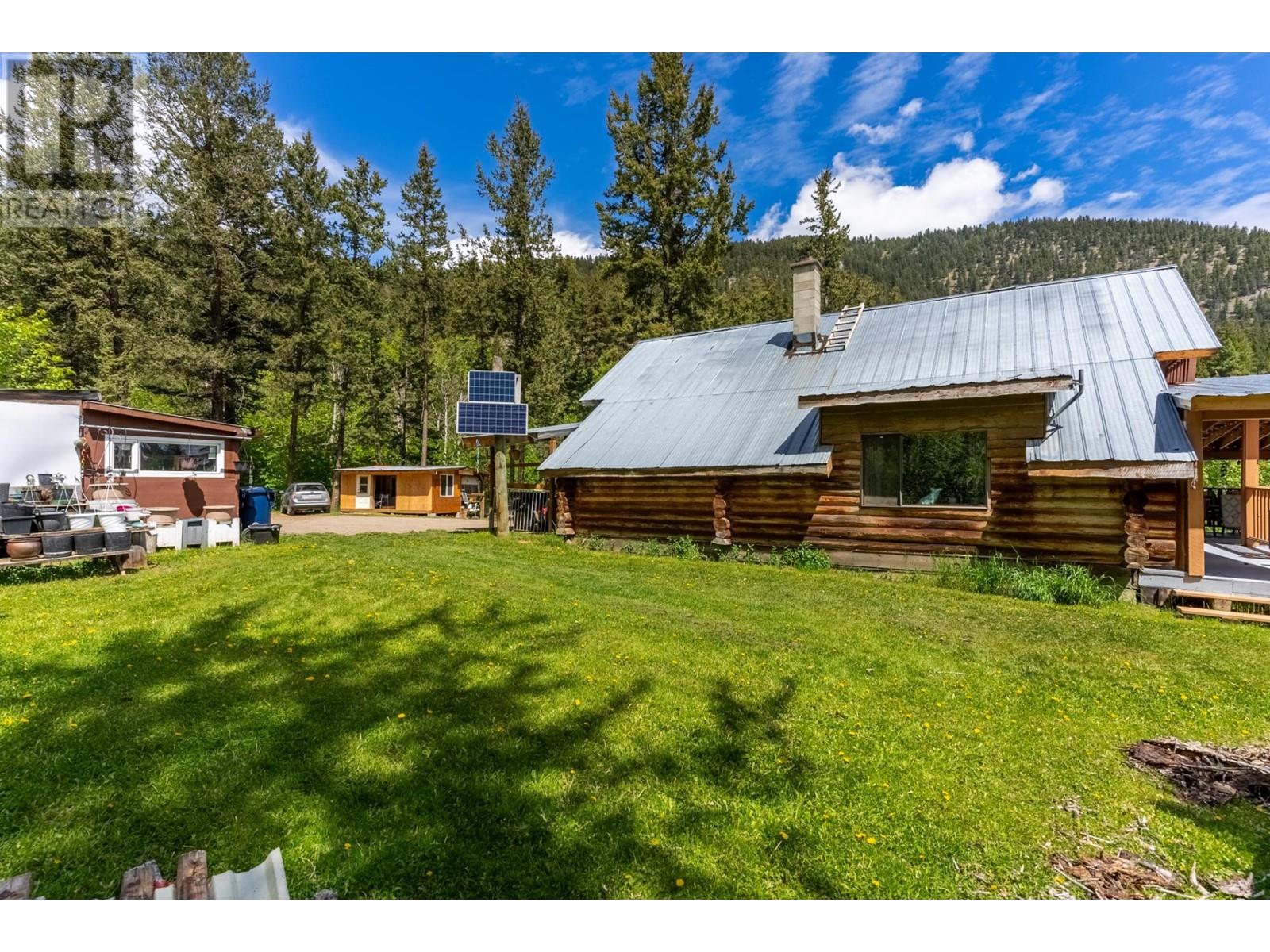 2025 Hat Creek Rd, Cache Creek, British Columbia  V0K 1H0 - Photo 54 - 179104