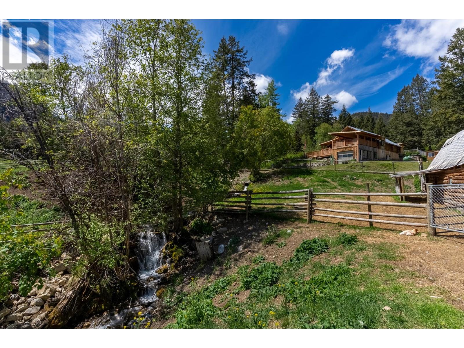 2025 Hat Creek Rd, Cache Creek, British Columbia  V0K 1H0 - Photo 72 - 179104