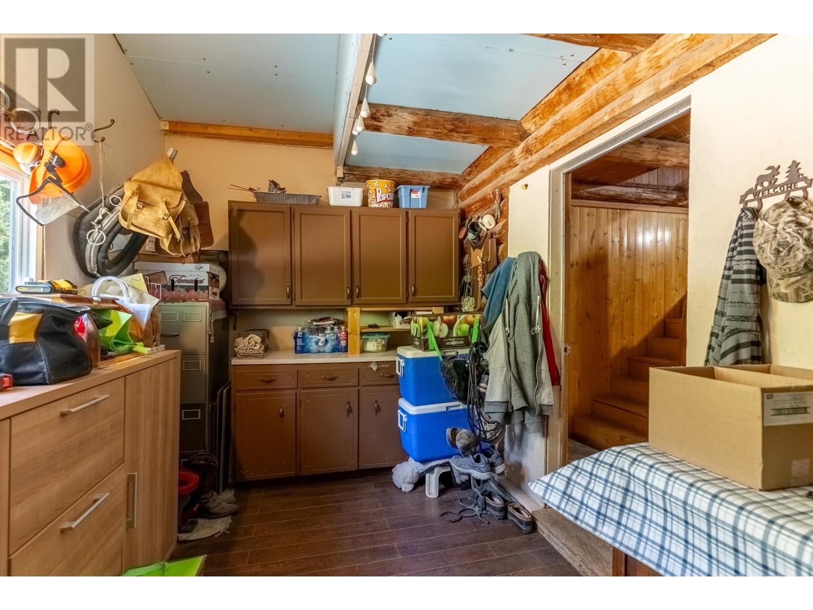 2025 Hat Creek Rd, Cache Creek, British Columbia  V0K 1H0 - Photo 8 - 179104