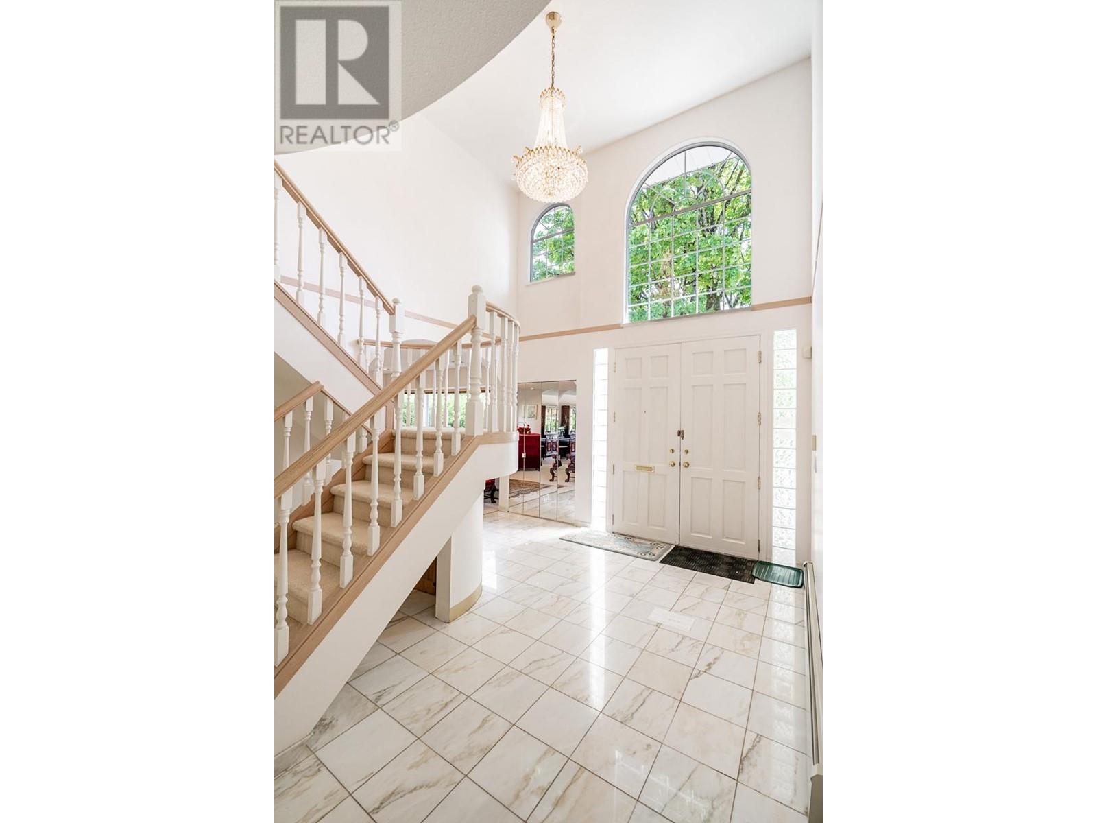 Listing Picture 3 of 39 : 3513 W 40TH AVENUE, Vancouver / 溫哥華 - 魯藝地產 Yvonne Lu Group - MLS Medallion Club Member