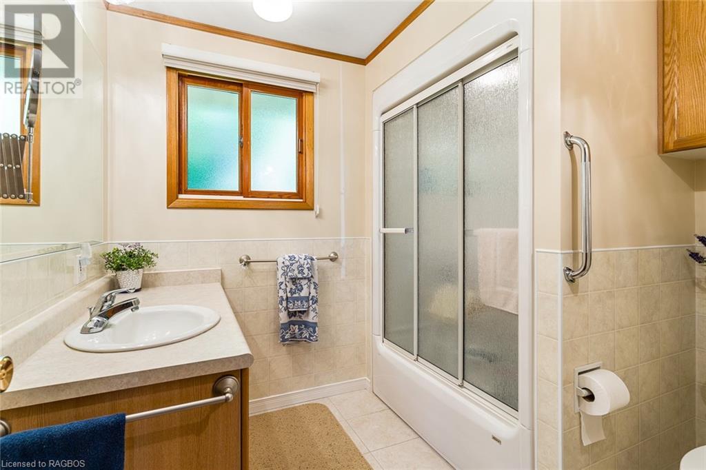 504815 Grey Road 1, Georgian Bluffs, Ontario  N0H 1S0 - Photo 21 - 40601814