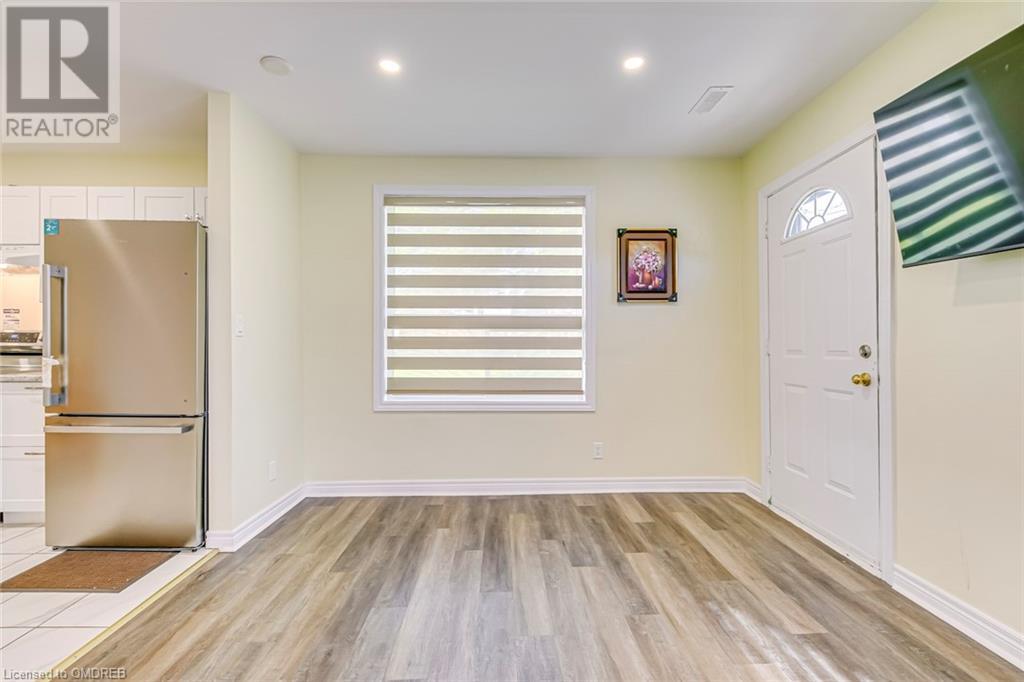 10 Flamboro Street, Waterdown, Ontario  L9H 4Z3 - Photo 15 - 40602796