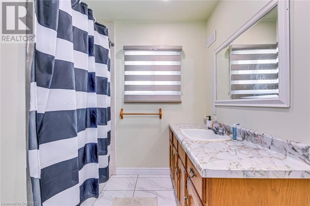 10 Flamboro Street, Waterdown, Ontario  L9H 4Z3 - Photo 18 - 40602796