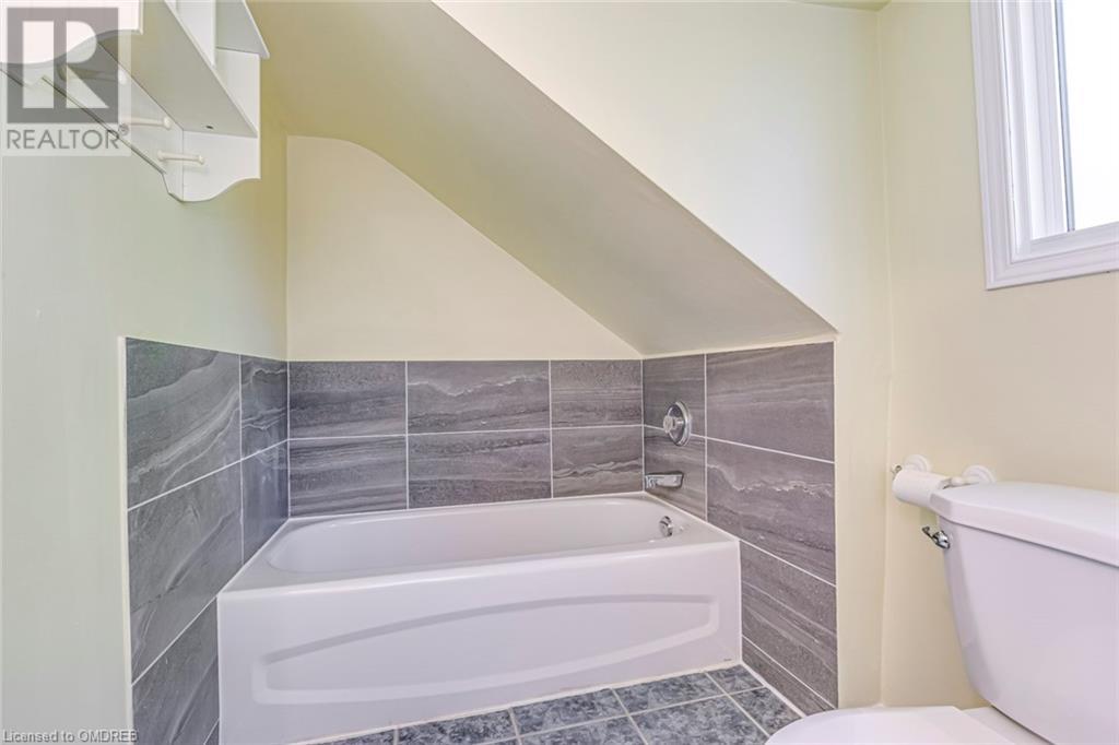 10 Flamboro Street, Waterdown, Ontario  L9H 4Z3 - Photo 26 - 40602796