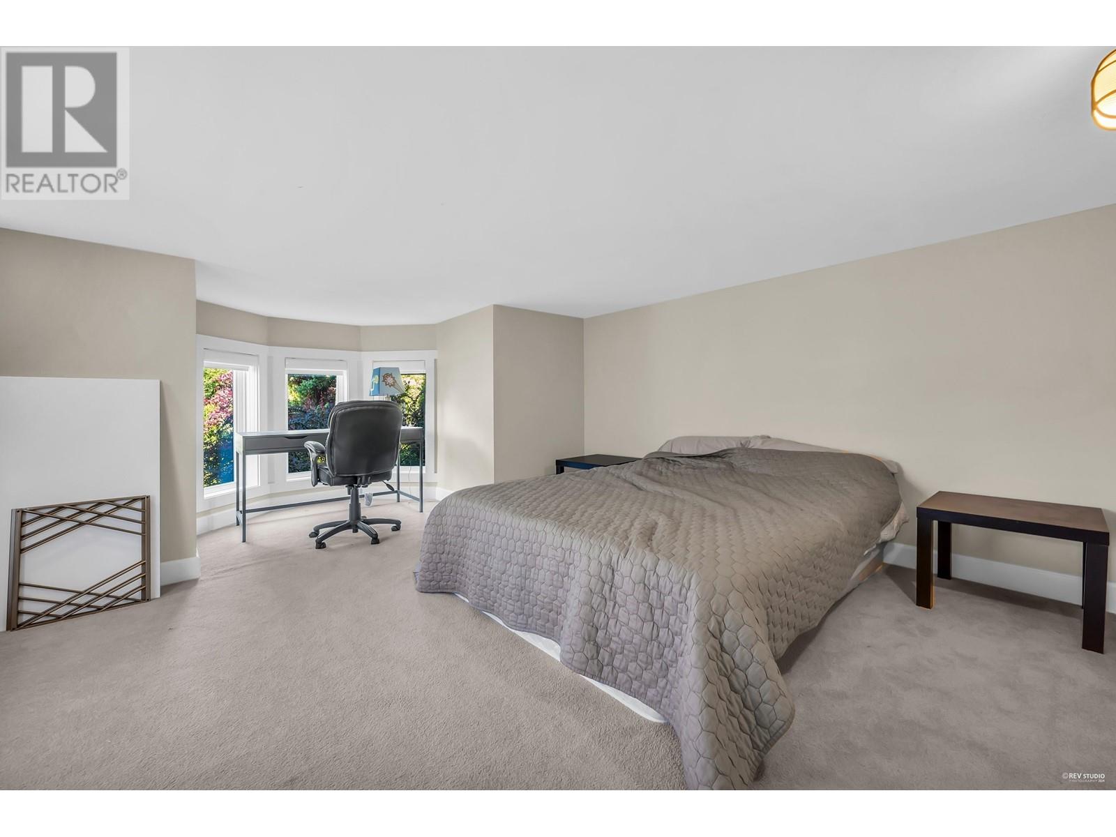 1025 Thomson Road, Anmore, British Columbia  V3H 4X9 - Photo 11 - R2884498
