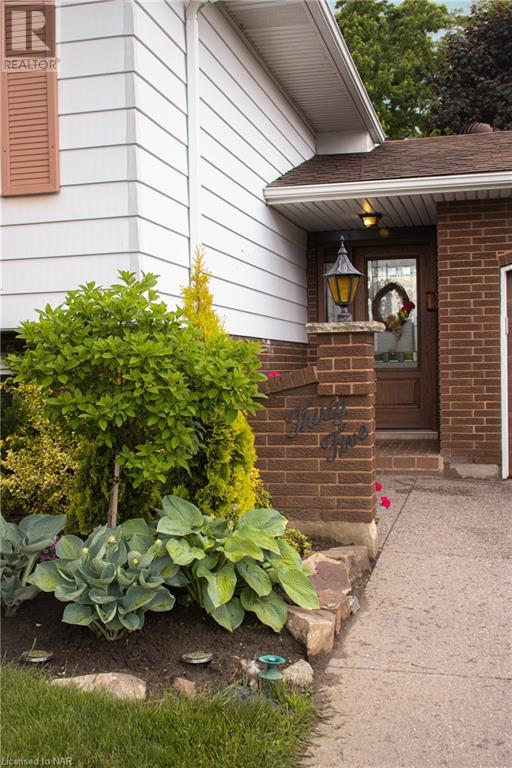 35 Mcdonagh Crescent, Thorold, Ontario  L2V 4G3 - Photo 4 - 40602859