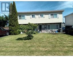 10107 10109 Pleasant St, sidney, British Columbia