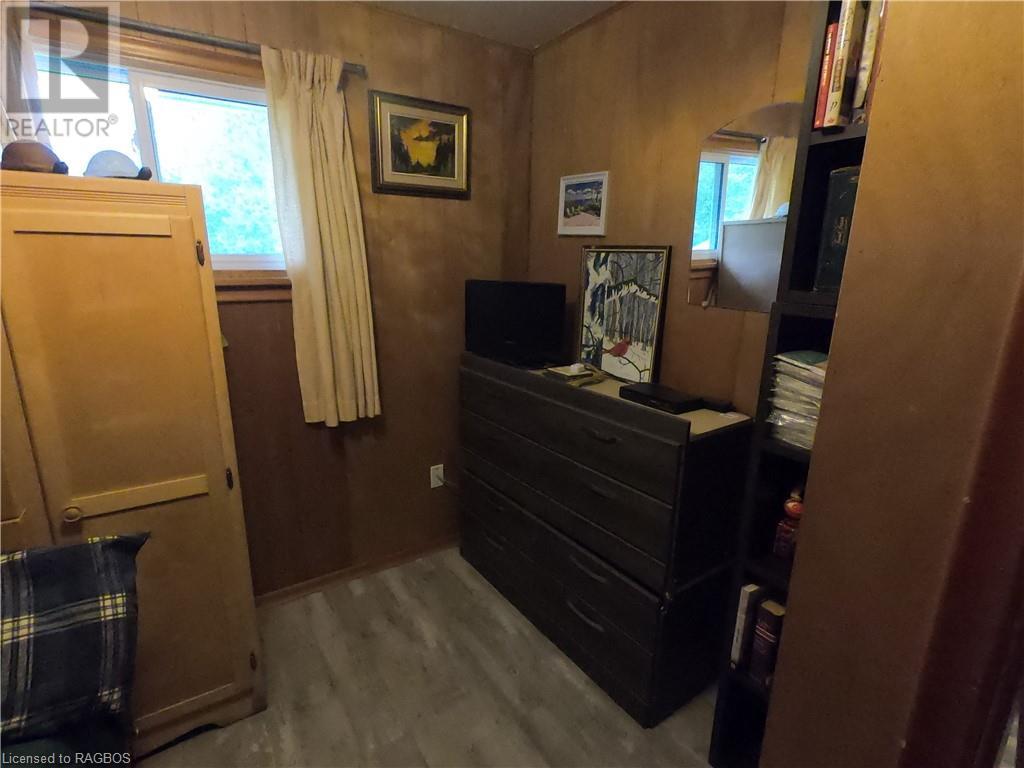 47 Sog Je Wa Sa Drive, Chief's Point Indian Reserve #28, Ontario  N0H 2G0 - Photo 13 - 40598384