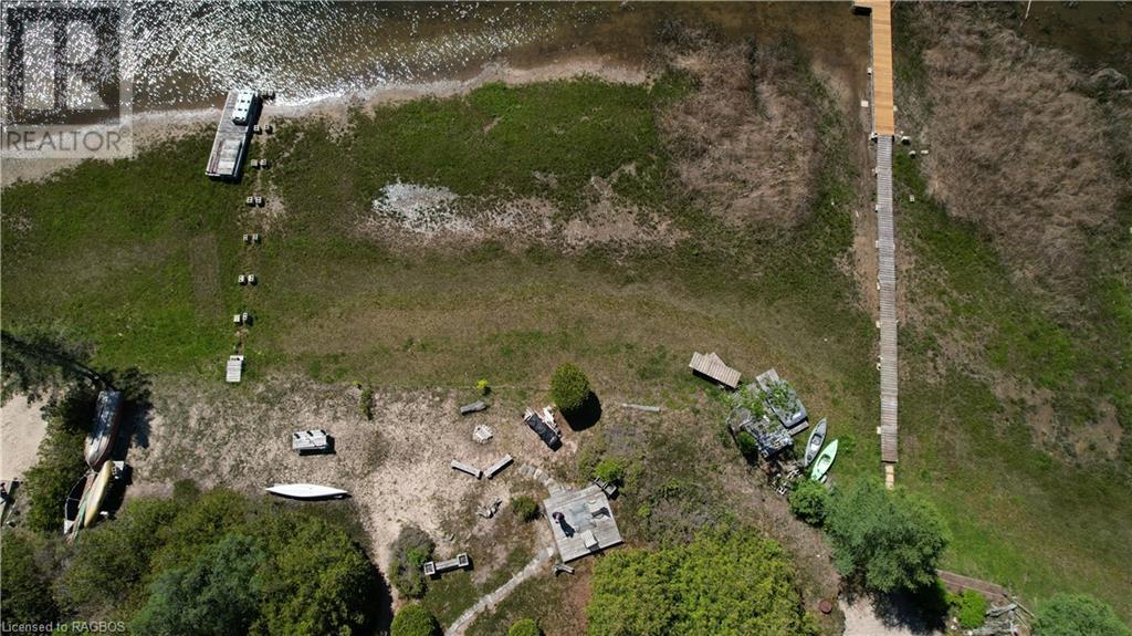 47 Sog Je Wa Sa Drive, Chief's Point Indian Reserve #28, Ontario  N0H 2G0 - Photo 24 - 40598384