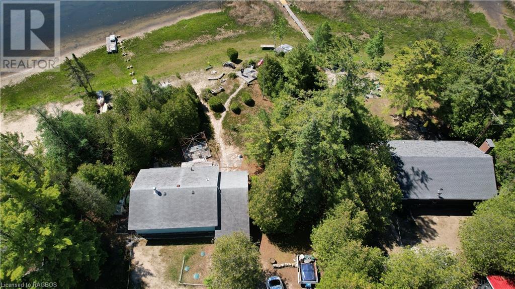 47 Sog Je Wa Sa Drive, Chief's Point Indian Reserve #28, Ontario  N0H 2G0 - Photo 27 - 40598384